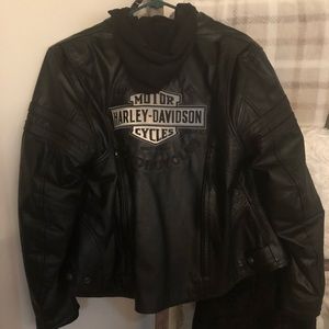 Women’s 1W “Miss Enthusiast” leather Harley jacket
